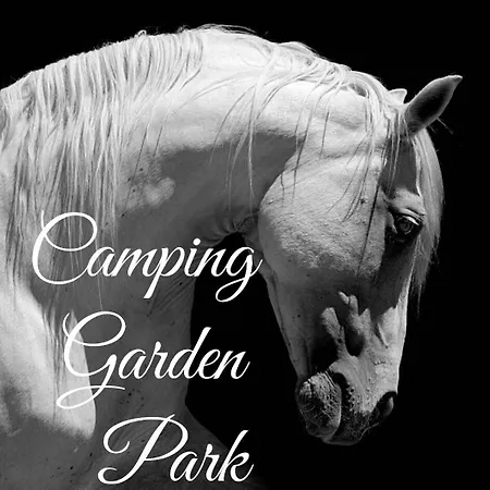 אוהל מפואר White Tent Mountain View In Camp Garden Park רדובליצ'ה